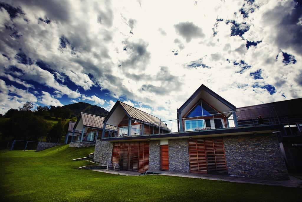 Nebesa Chalets コバリード エクステリア 写真