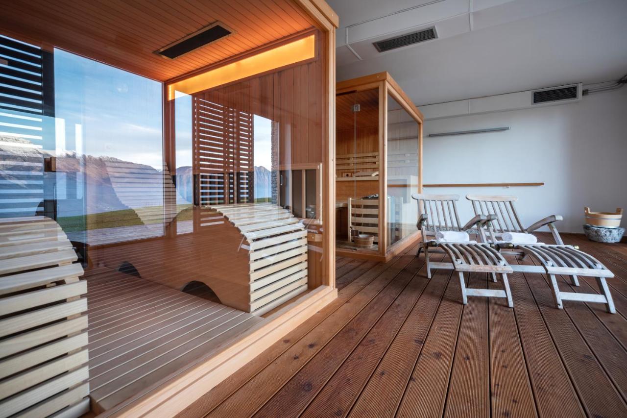 Nebesa Chalets コバリード エクステリア 写真